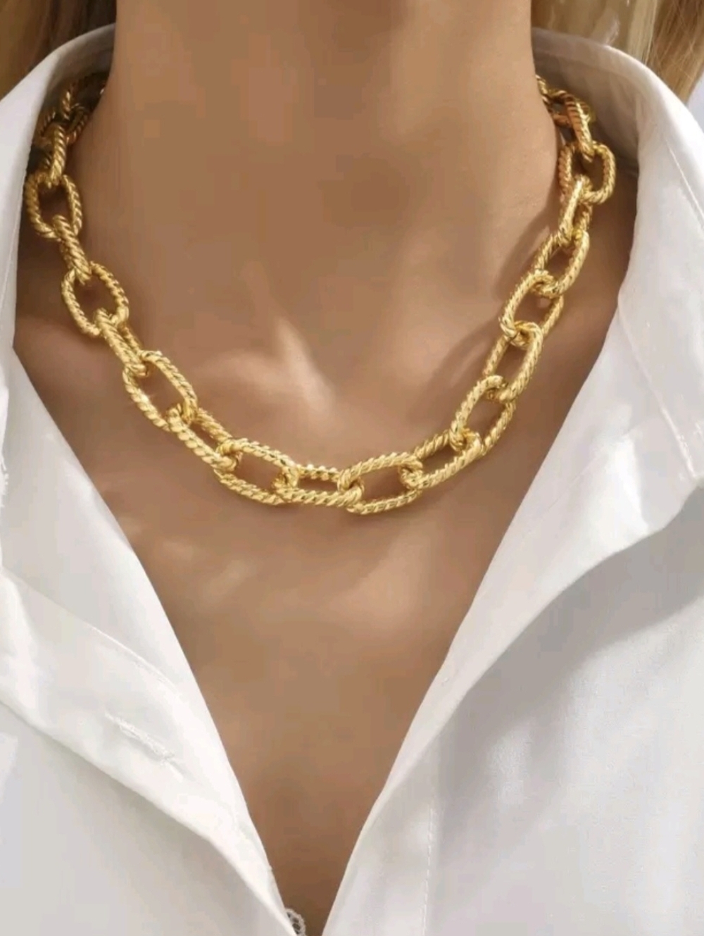 NEW Gold Rope Link Necklace - Women Jewelry